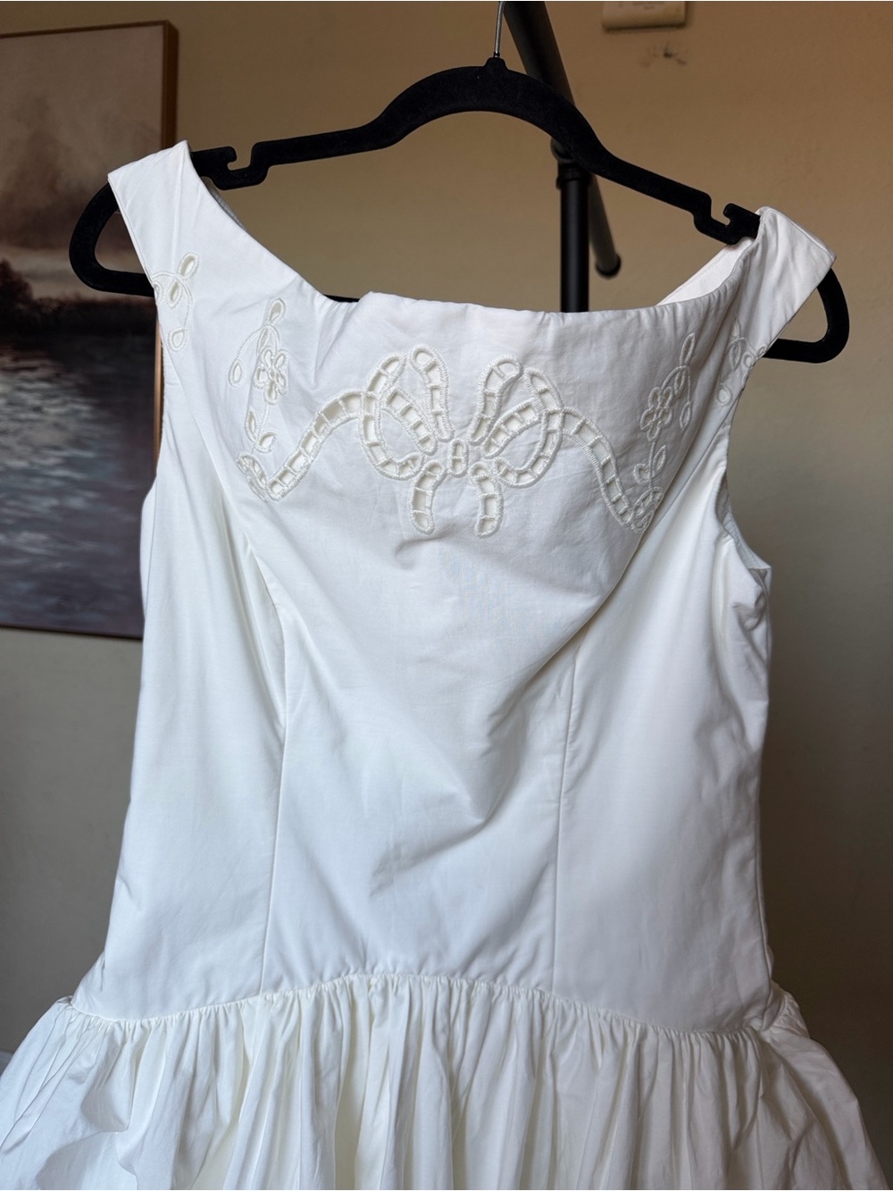 House of CB LAUREN White Cotton Broderie Anglaise Boat Neck Mini Dress NWOT sz L - Picture 8 of 15